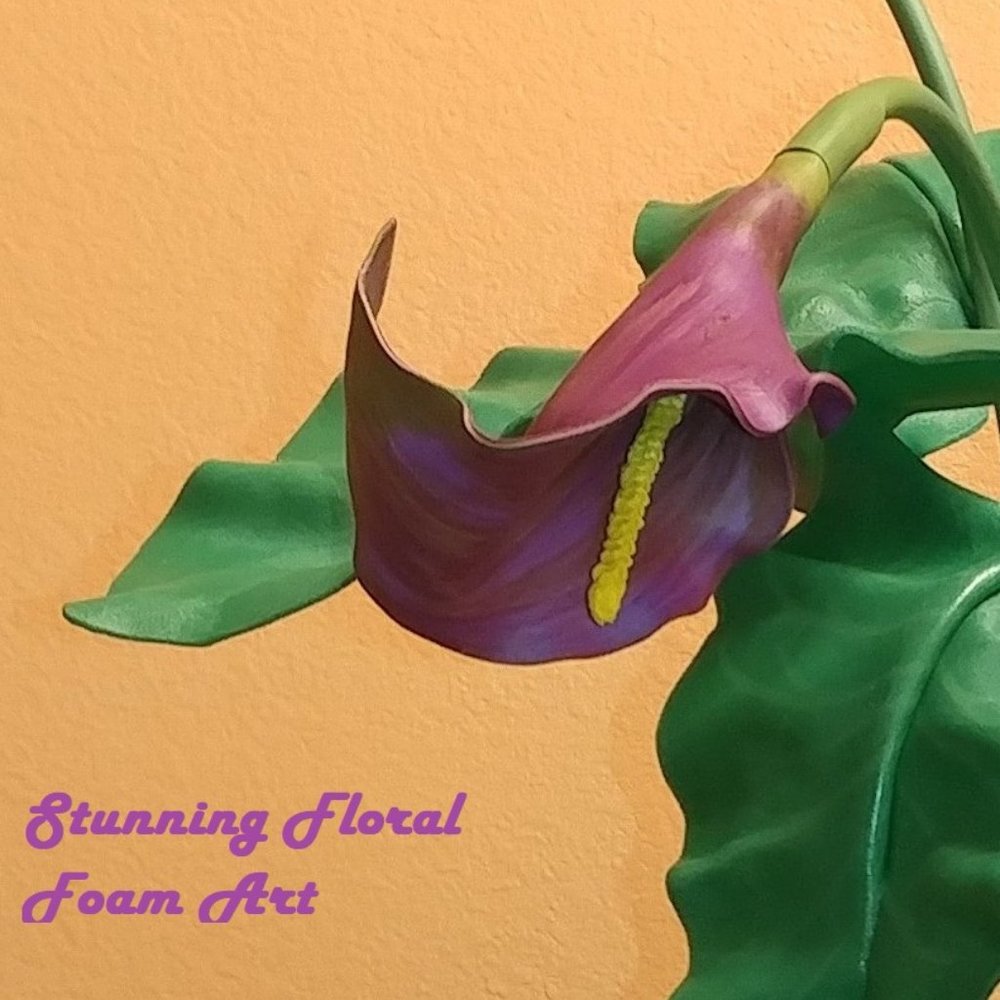 A beautiful bouquet of 5 foam calla lilies for any occasion. Length 30 inches.